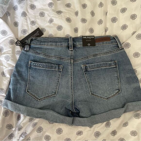 NWT Blank NYC Fulton Roll Up short size 24 - Picture 5 of 10